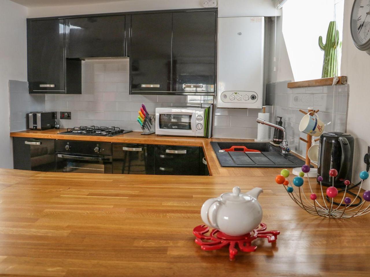 Apartamento The Compass Swanage Exterior foto