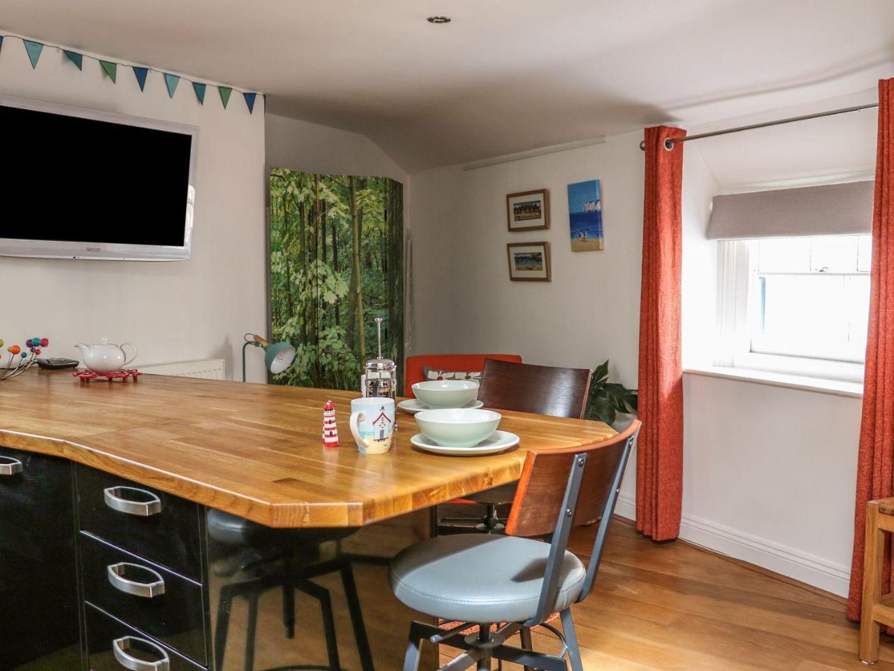 Apartamento The Compass Swanage Exterior foto